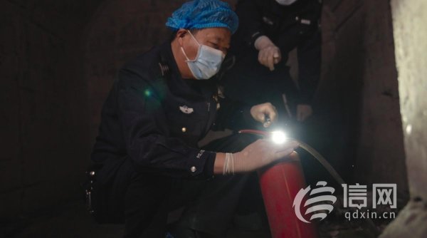 股E融 薪火相传守正义 青岛刑侦队伍里的三代接力者