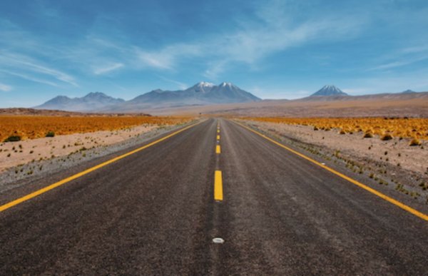 富腾优配 风光如画的海滨公路